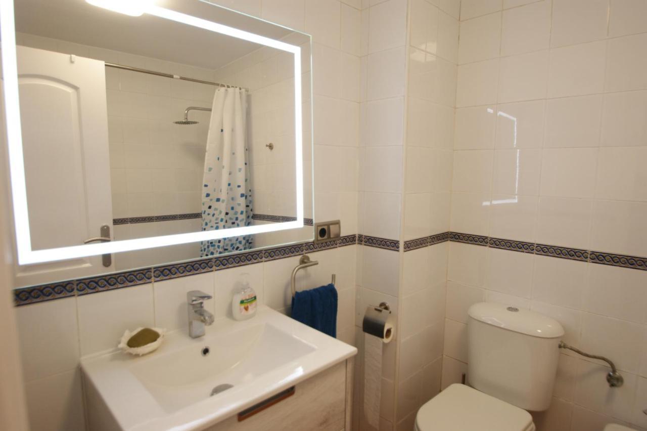 Casa A 400M De Playa, 3 Habitaciones, 2 Banos Y Jardin Vera Ngoại thất bức ảnh