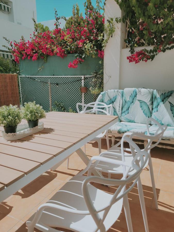 Casa A 400M De Playa, 3 Habitaciones, 2 Banos Y Jardin Vera Ngoại thất bức ảnh